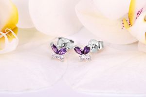 Fehér arany baba és gyermek fülbevaló stekkeres pillangó lila és fehér kövekkel - 