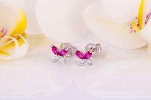Fehér arany baba és gyermek fülbevaló stekkeres pillangó pink és fehér kövekkel - 