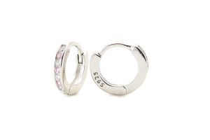 Ezüst baba fülbevaló keskeny karika rózsaszan-fehér - Arany baba fülbevalók