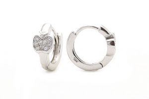 Ezüst gyermek fülbevaló karika alma sok kővel - Ezüst gyerek fülbevaló